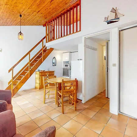 1 Bedroom Awesome In 度假居 福克斯索梅尔